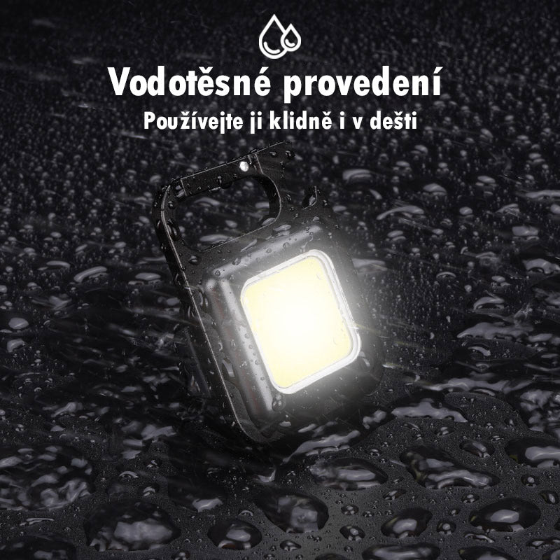 Svítilna LuminX na klíče